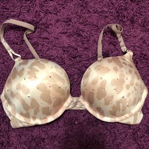 Victoria’s Secret Miraculous Plunge